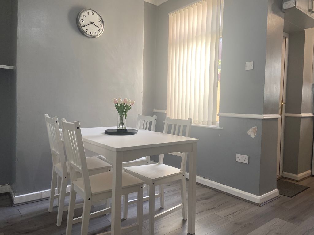 Property photo 3 of 7 Image