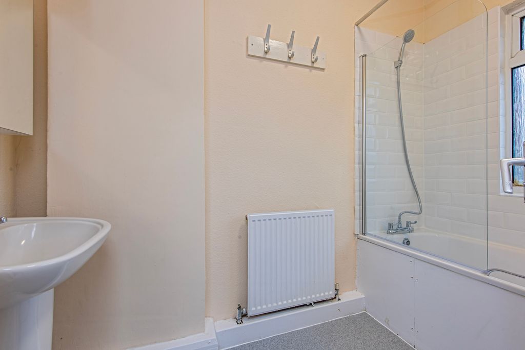 Property photo 3 of 3