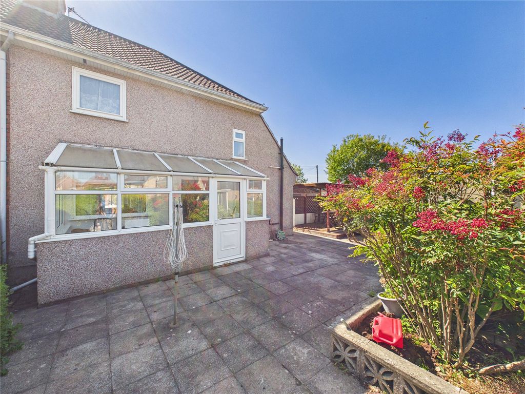 Property photo 2 of 16 Picture No. 04