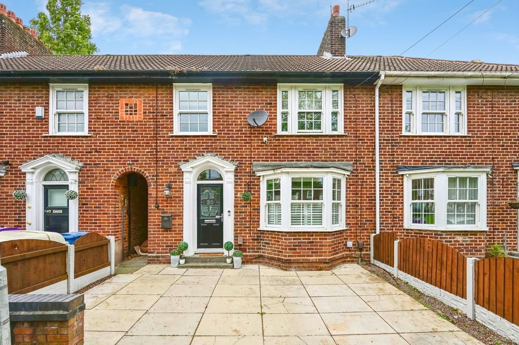 Property photo 1 of 31 Pbox-Img.Jpg