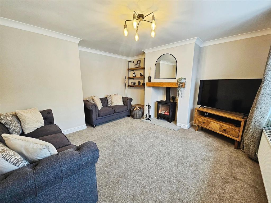 Property photo 3 of 33 686d2Fa4-20260109_114502.Jpg