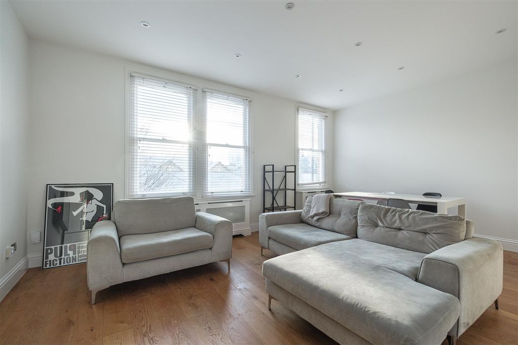 Property photo 3 of 12 3.Jpg