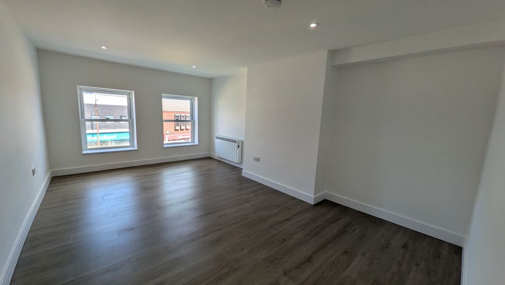 Property photo 2 of 4