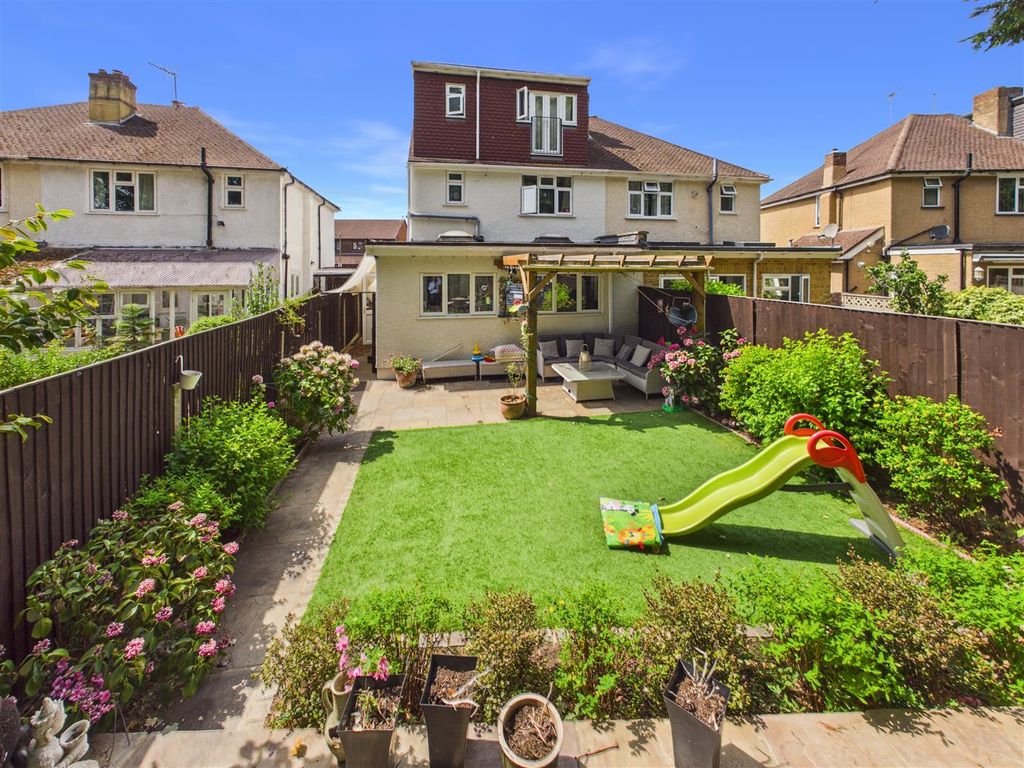 Property photo 1 of 19