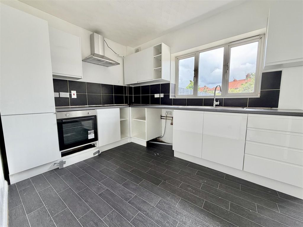 Property photo 3 of 8 Img_4367.Jpg