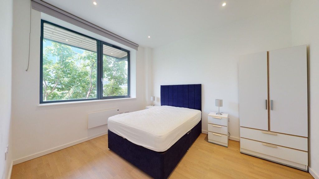 Property photo 3 of 12 Bedroom