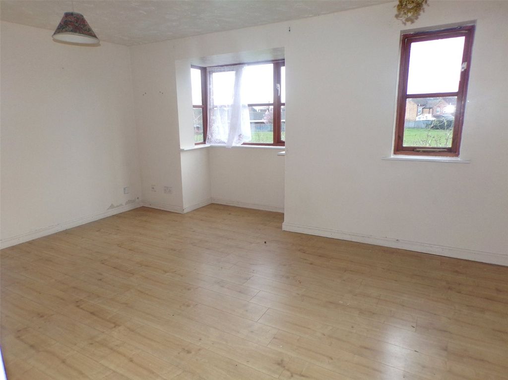 Property photo 3 of 11 Picture No. 10