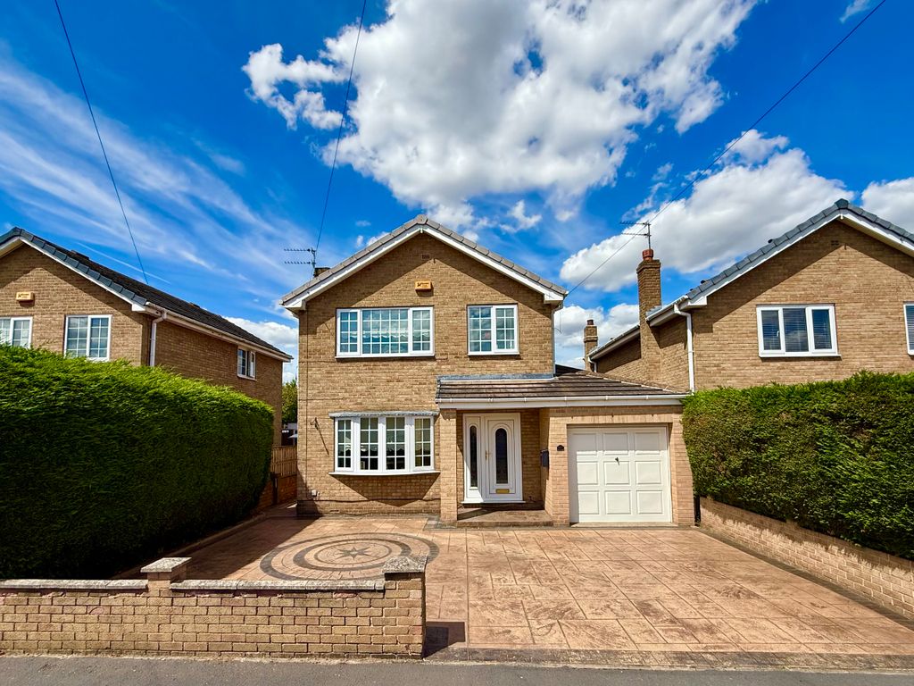 Property photo 1 of 19 Img_4664