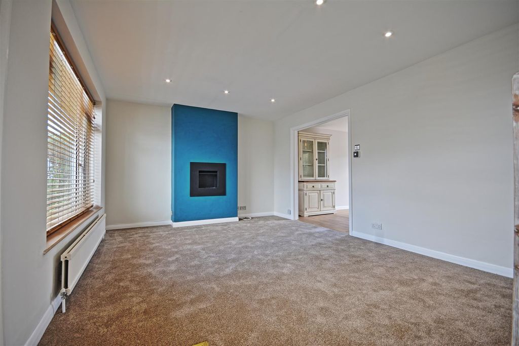 Property photo 2 of 10 1.Jpg