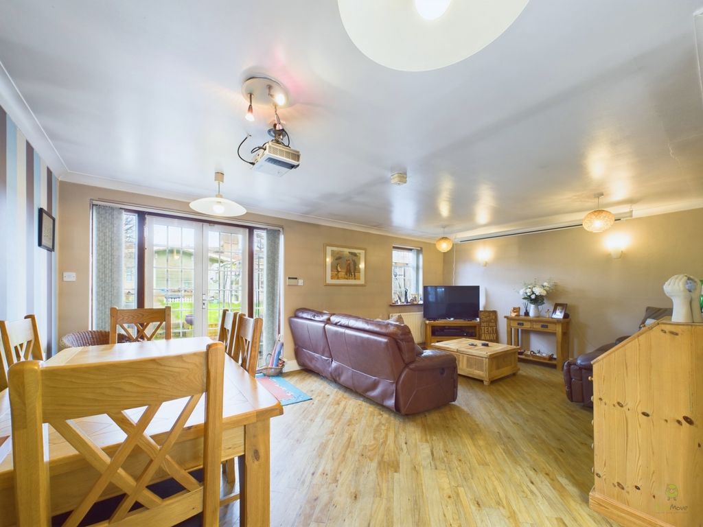 Property photo 1 of 23 Presented By Nicoleta At Ewemove Bexleyheath And D