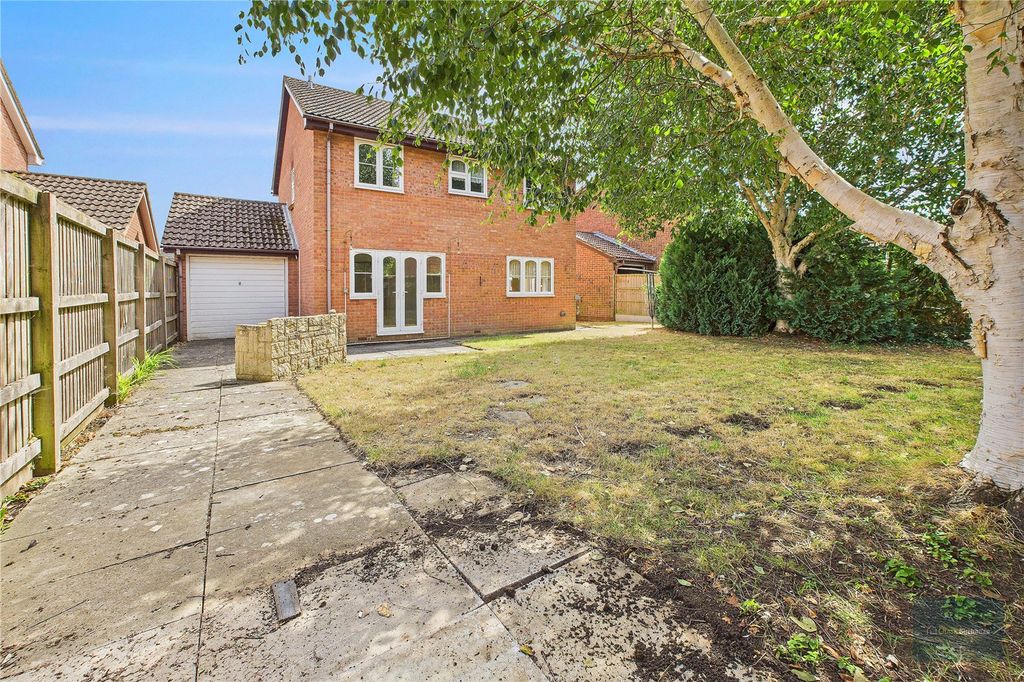Property photo 2 of 18 Picture No. 11