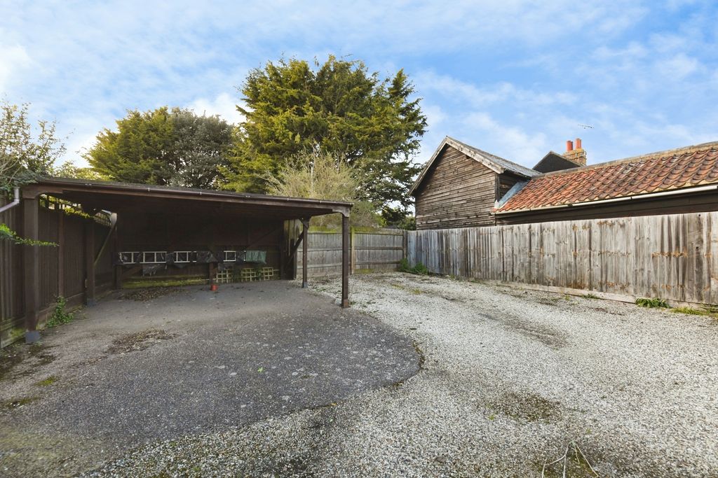 Property photo 2 of 10 Pbox-Img.Jpg
