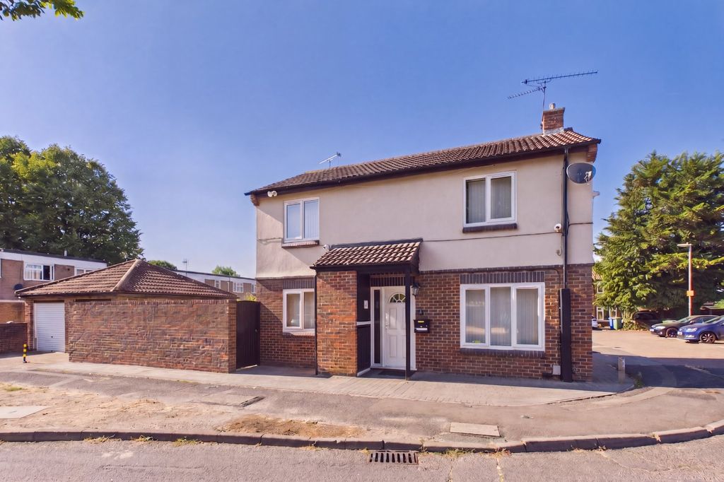 Property photo 1 of 12 Picture No. 02
