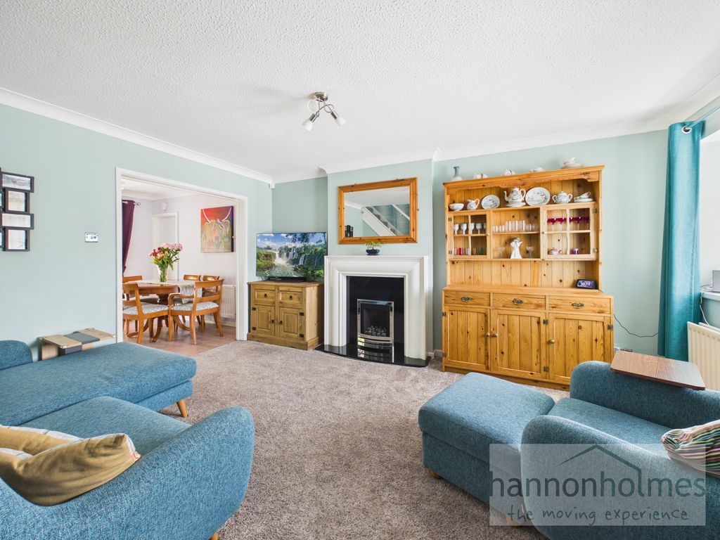 Property photo 2 of 33 Cam05283G0-Pr0190-Still008