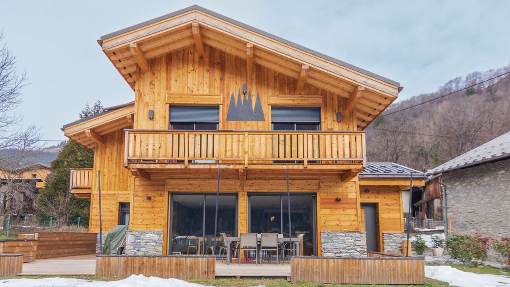 Property photo 1 of 7