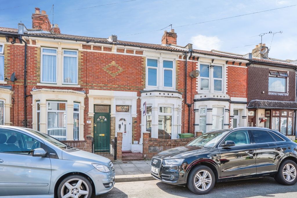 Property photo 1 of 18 Pbox-Img.Jpg