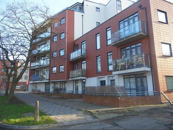 Property photo 1 of 7