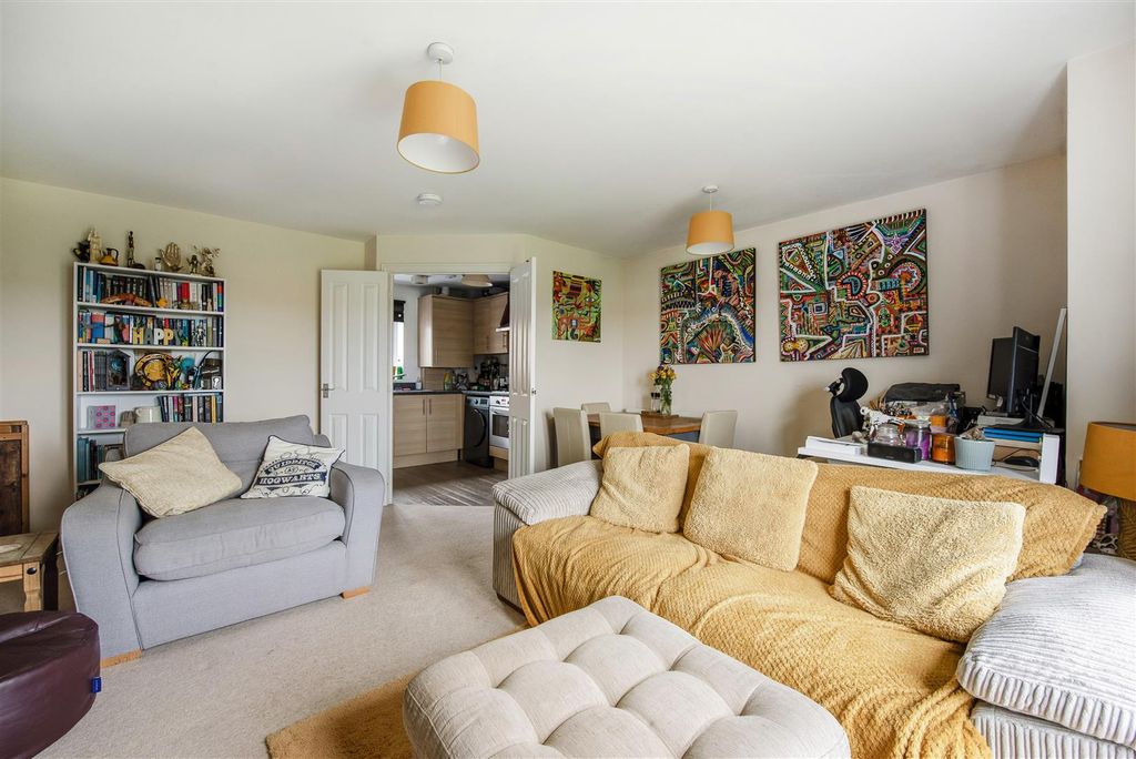 Property photo 2 of 18 Sketch_Ph12_6408085.Jpg