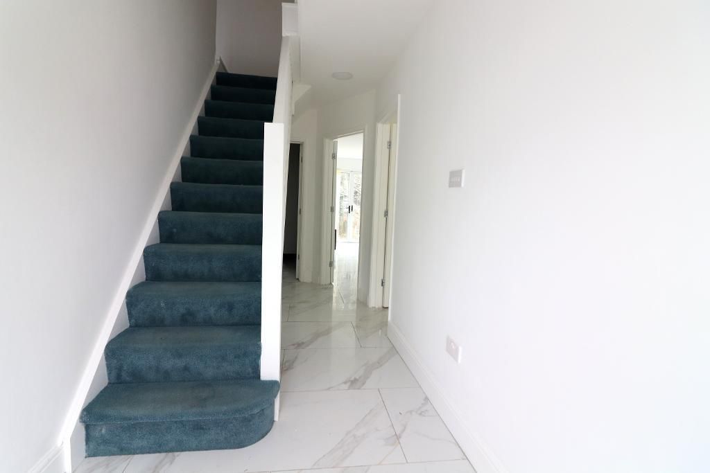 Property photo 2 of 16 Photo 2