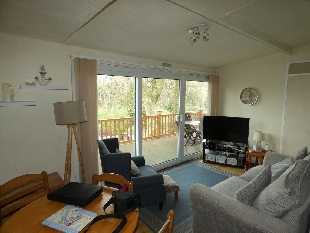 Property photo 2 of 10 Picture No. 01