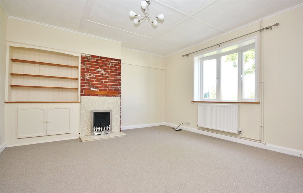 Property photo 2 of 13 Picture No. 19