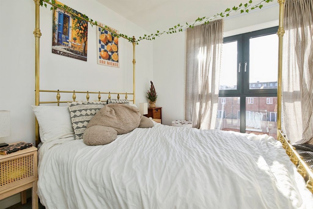 Additional image 11 of 1 bed flat for saleSylvester Close, Derby DE1