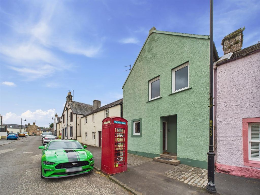 Property photo 1 of 16 Cam01486G0-Pr0743-Still018.Jpg