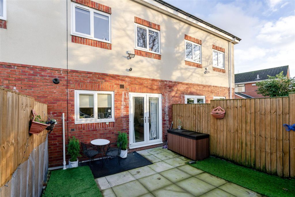 Property photo 3 of 30 Dsc00868 Copy.Jpg