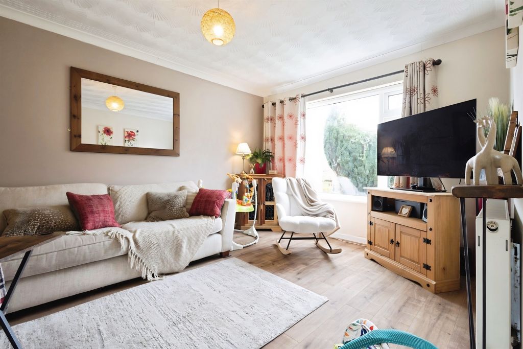 Property photo 2 of 19