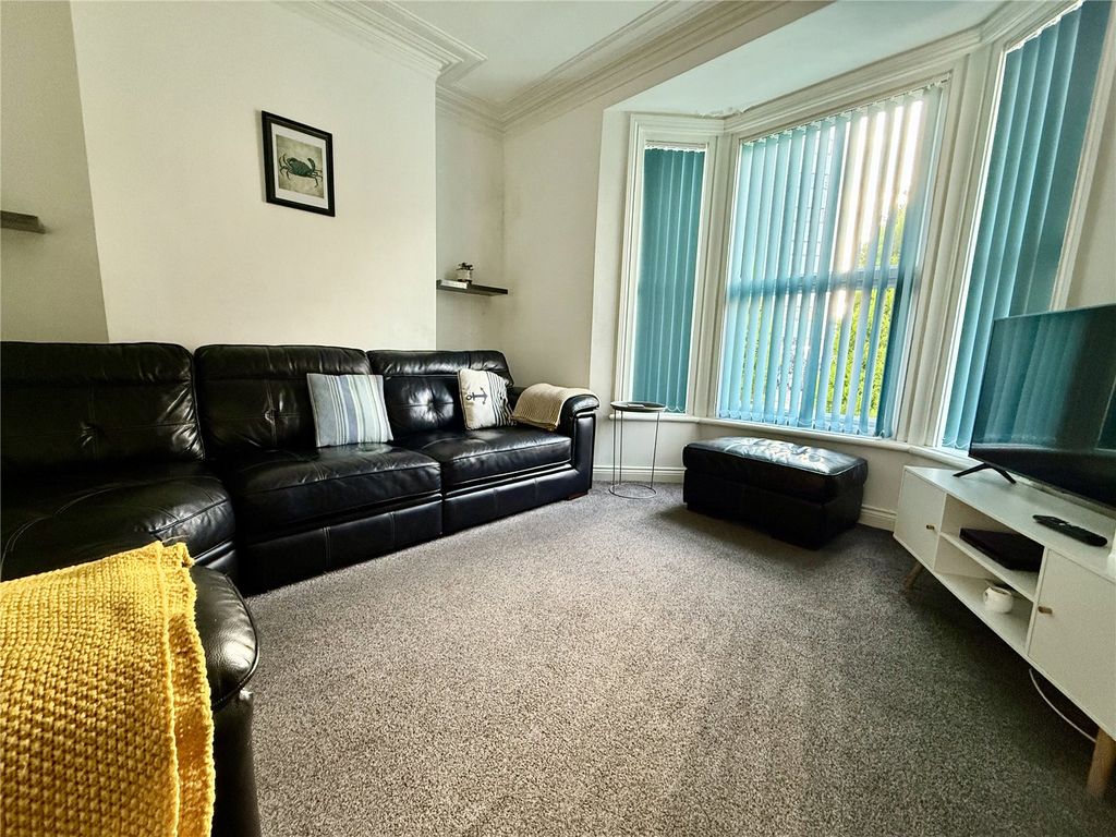 Property photo 2 of 15 Living Room