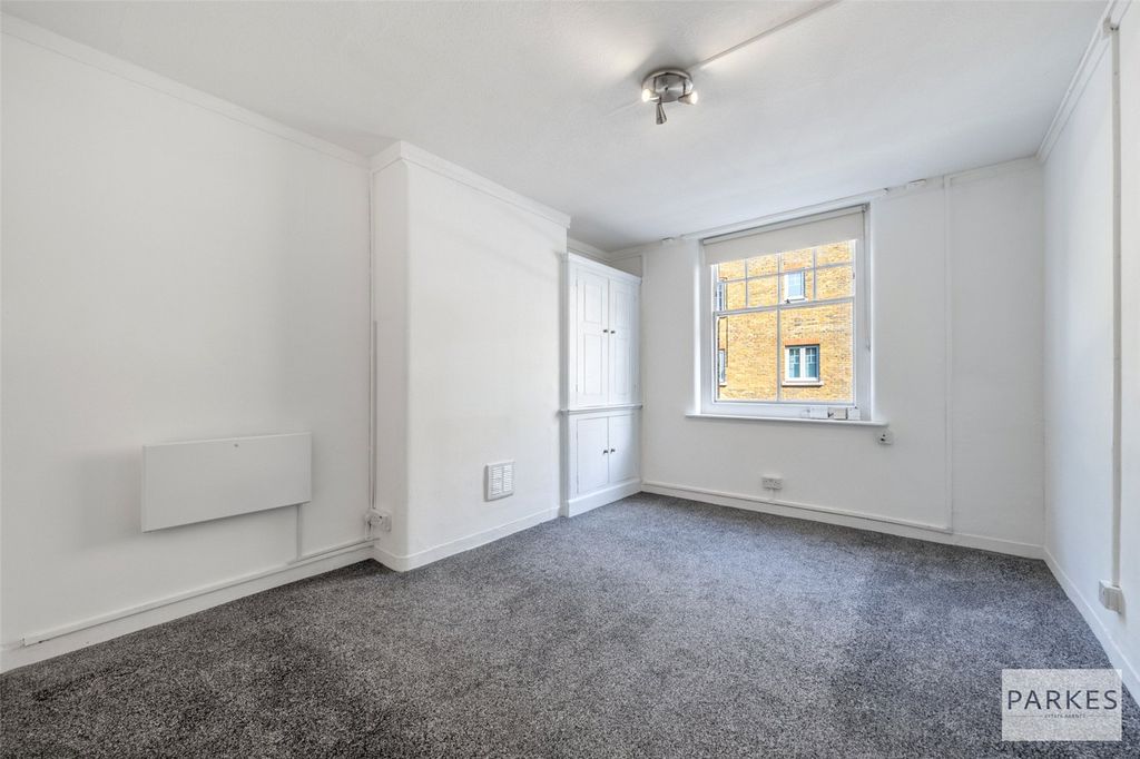 Property photo 1 of 15 Picture No. 10