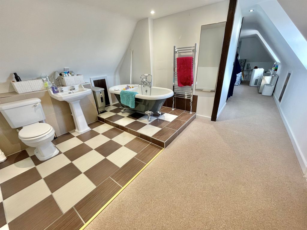 Additional image 14 of 4 bed detached house for saleMain Road, Harwich CO12