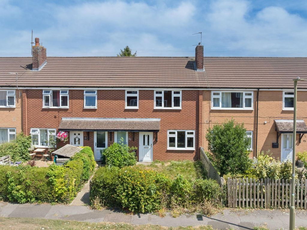 Property photo 1 of 16