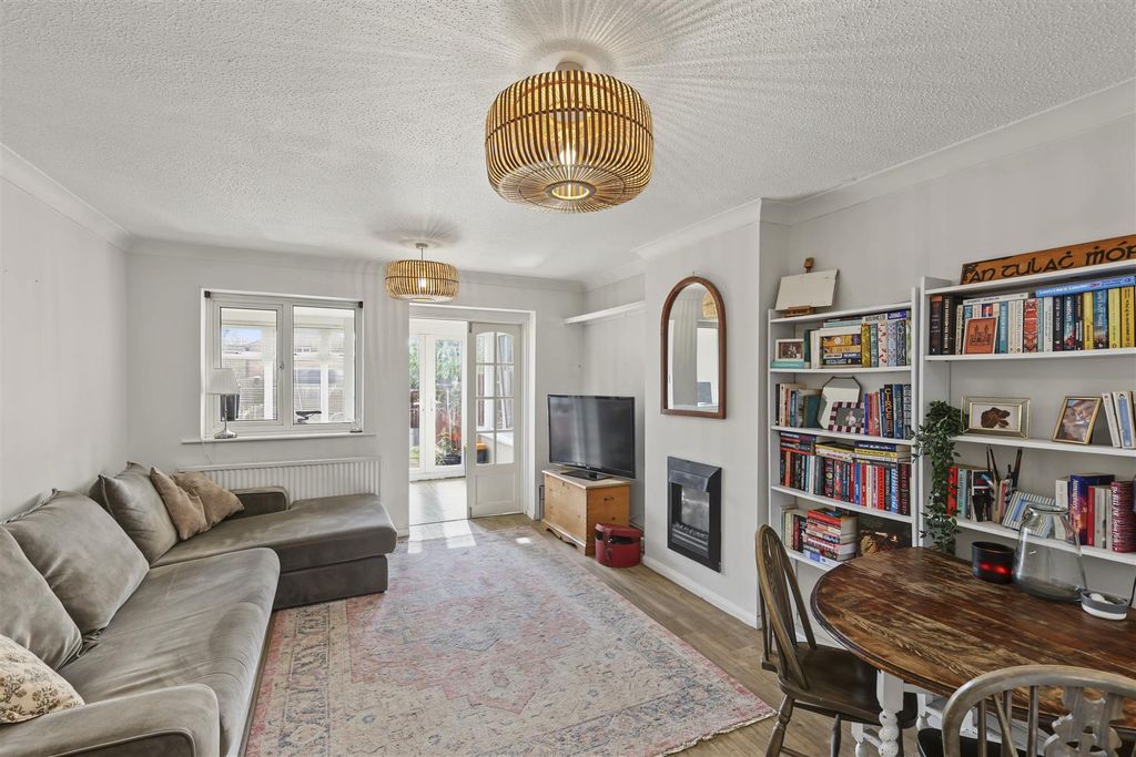 Property photo 2 of 16 Turpins Fep_13.Jpg