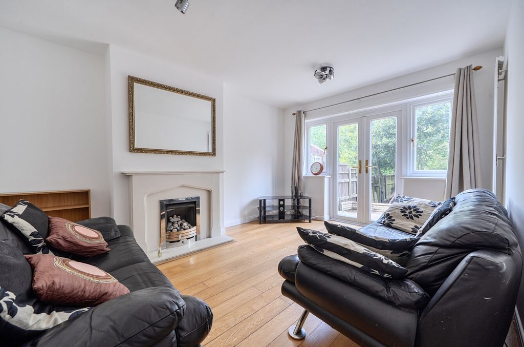 Property photo 2 of 25 1466371-13-6A0E25...