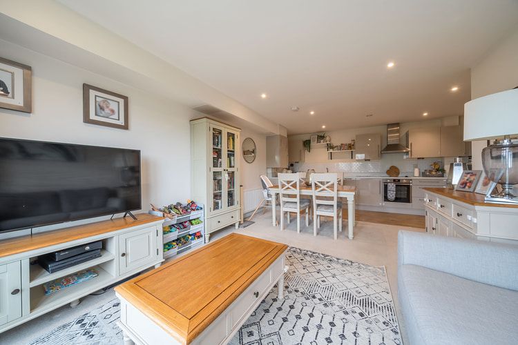 Property photo 3 of 15 1305627 4 6841A4d42A59A
