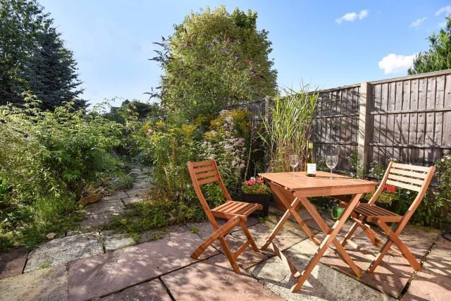 Property photo 3 of 10 Garden