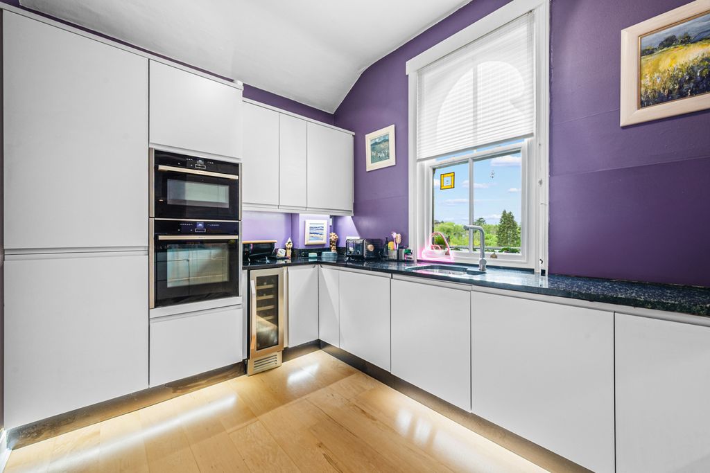 Property photo 2 of 16 Kitchen