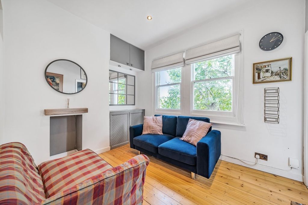 Property photo 2 of 7 1047118 (2)