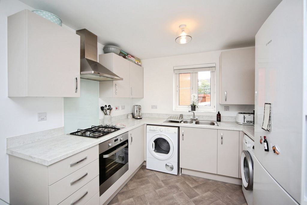 Property photo 2 of 17 Pbox-Img.Jpg