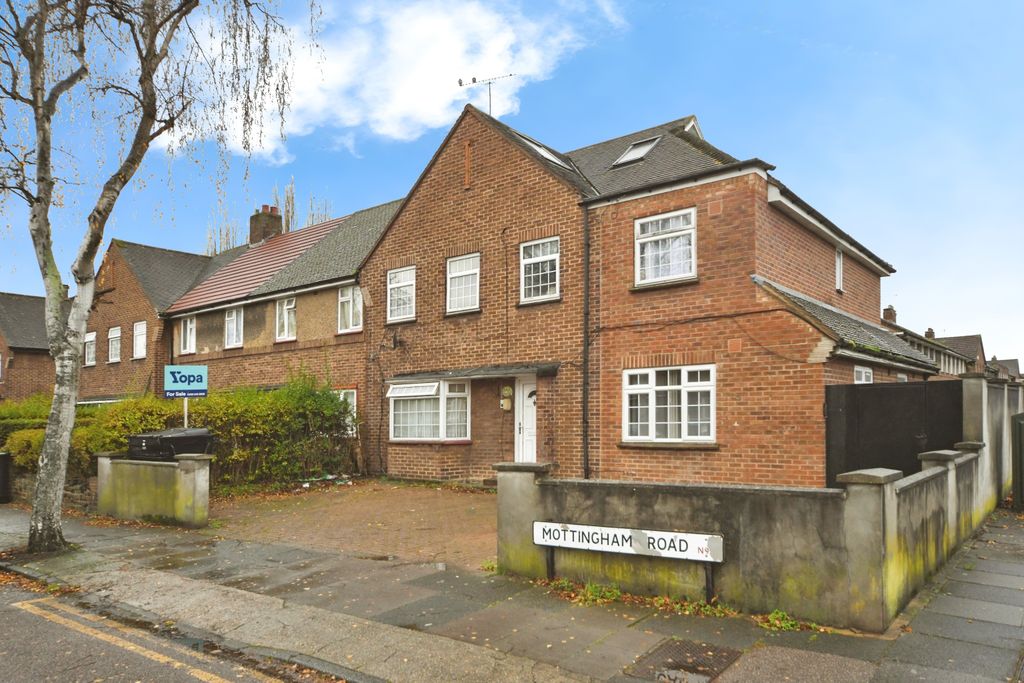 Property photo 1 of 11 Photo #1