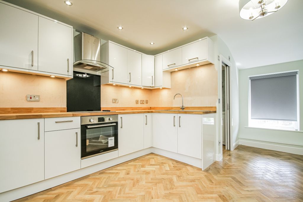 Property photo 3 of 6 132077