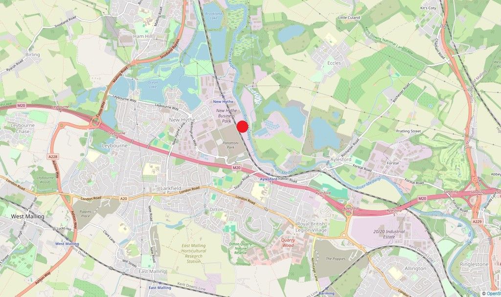 Property photo 2 of 7 Photo 2