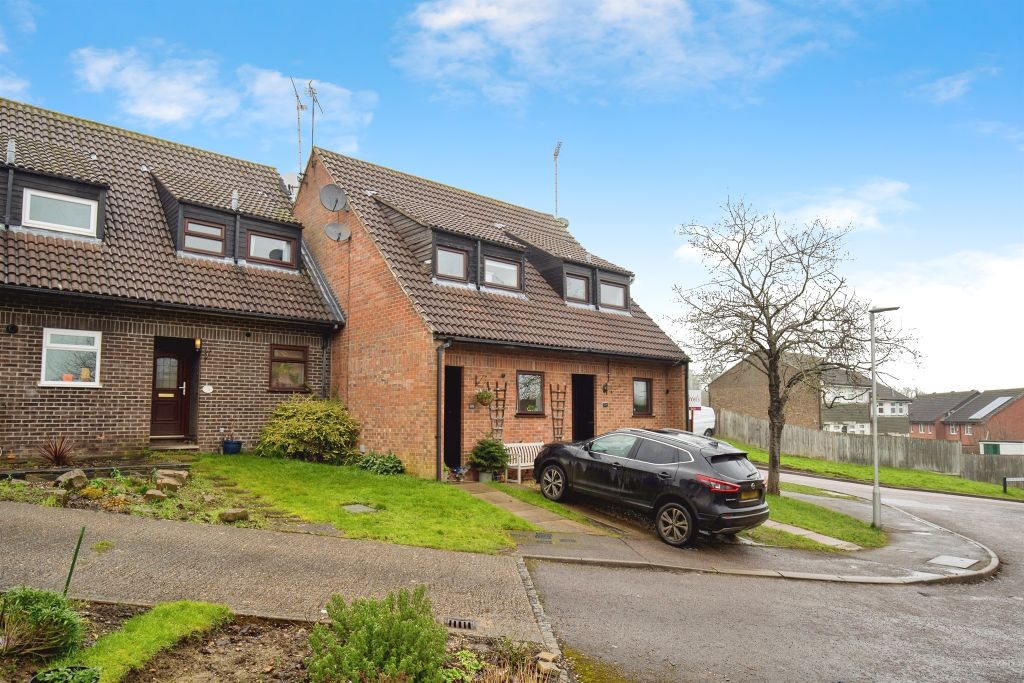 Property photo 1 of 18