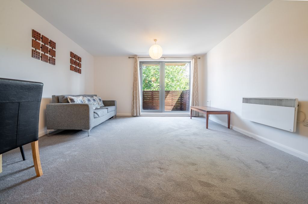 Property photo 3 of 18 Skyline00002