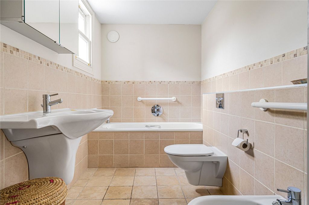 Additional image 8 of 5 bed terraced house for saleSt John Street, Central Oxford OX1