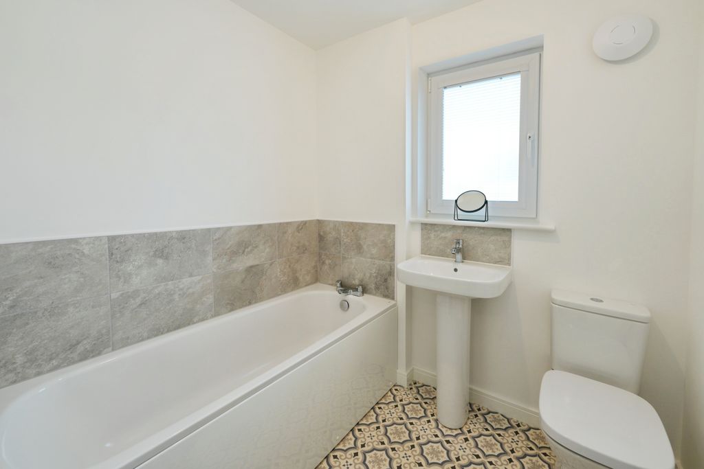 Additional image 13 of 3 bed semi-detached house for saleLongbow Place, Kilwinning KA13