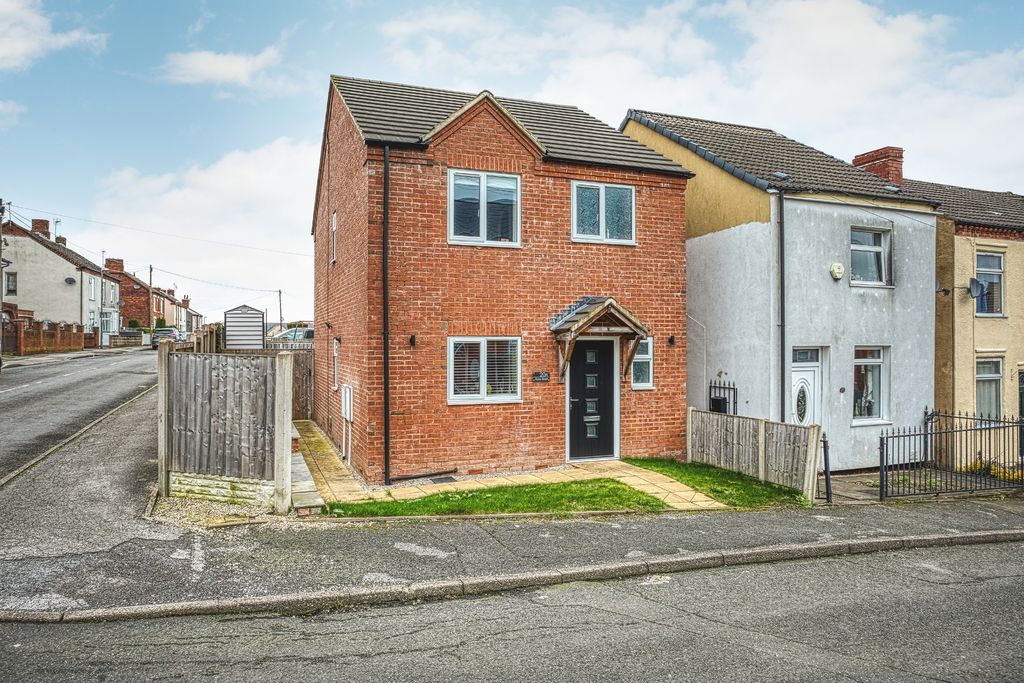 Property photo 1 of 20 Photo 23