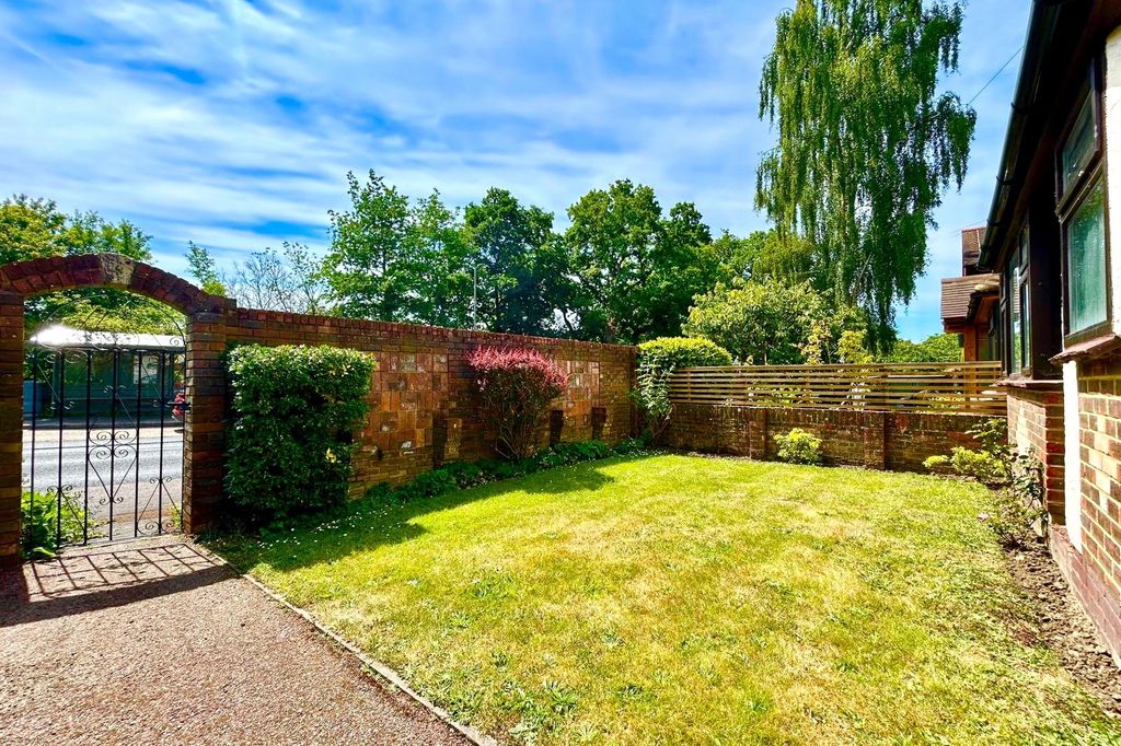 Property photo 2 of 17 Picture No. 49