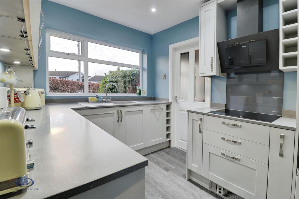 Property photo 2 of 14 B2Bc4Bac-Img_8047-Img_8049.Jpg